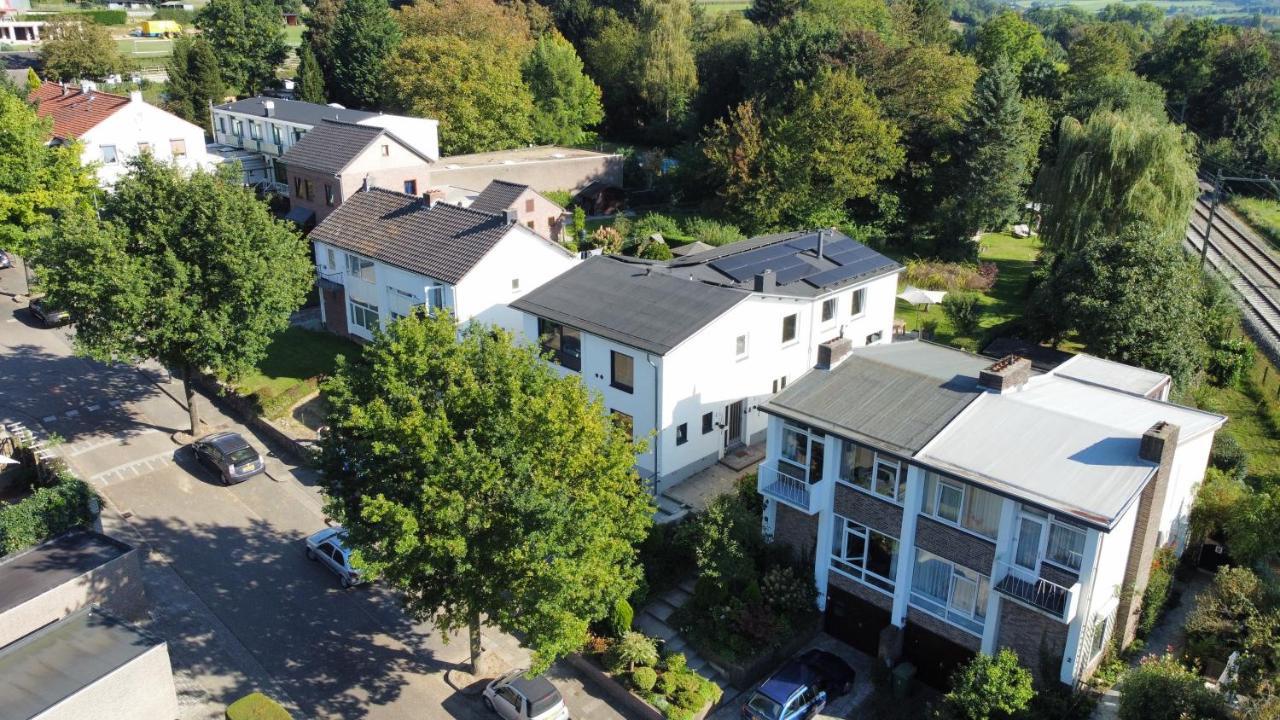 Boutique Hotel Le Faucon 팔켄뷔르흐안더횔 외부 사진